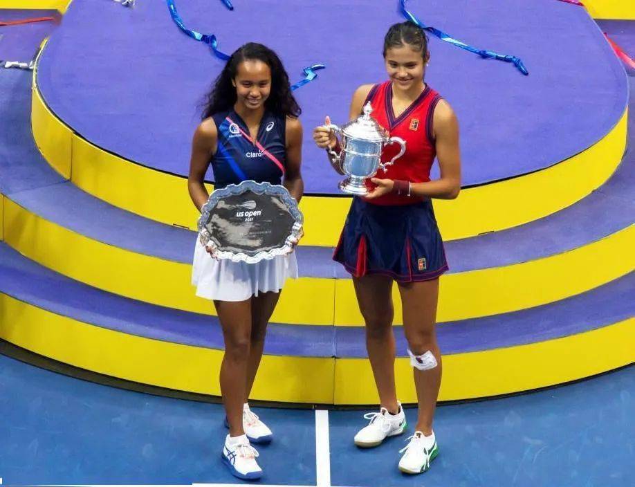 破得分的尝 破得分的尝