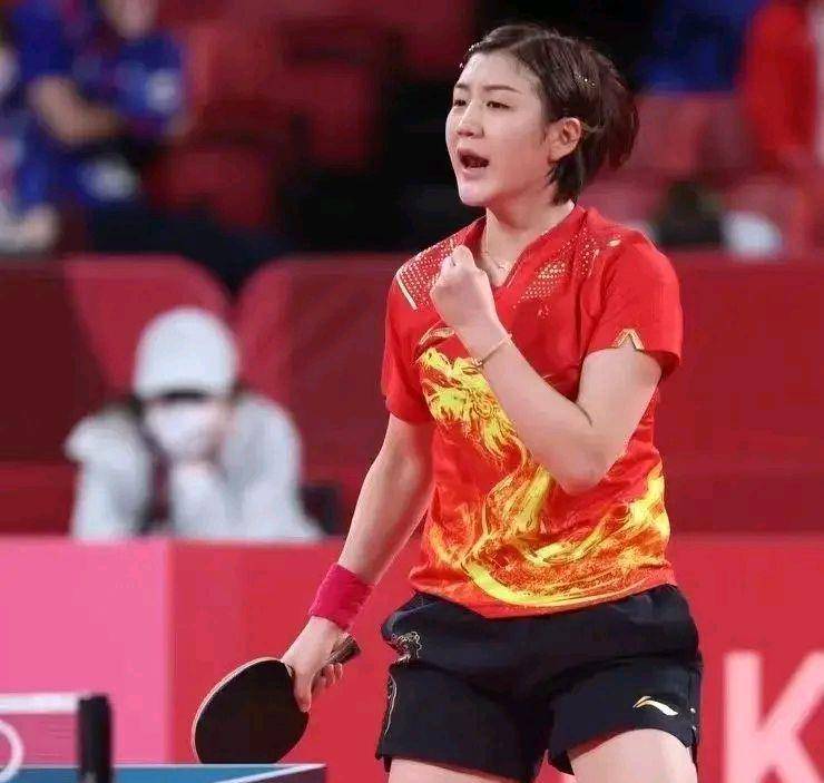 她也很清楚 她也很清楚