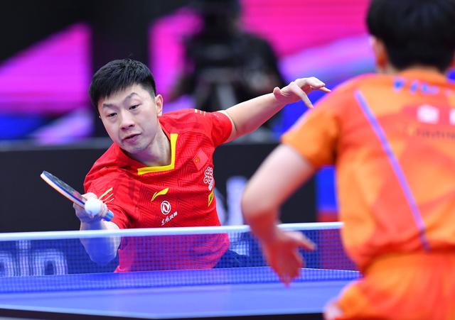 28亿美元 28亿美元